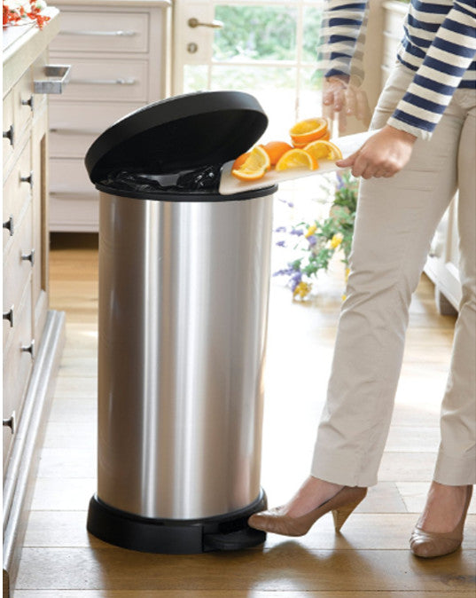Poubelle 40 litres avec pédale Curver silver