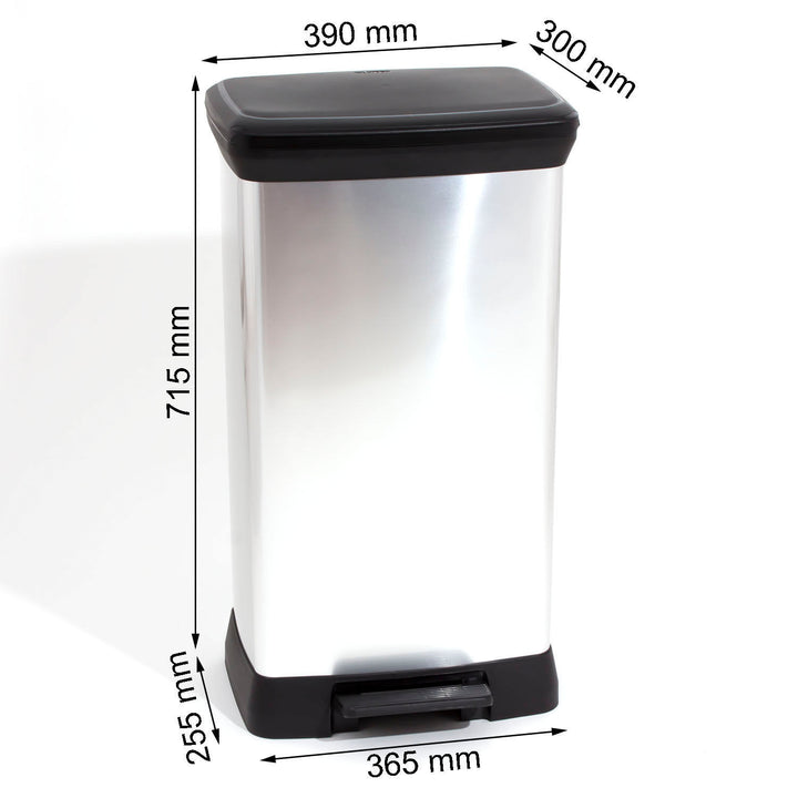 Poubelle CURVER capacité 50L couleur argent avec pédale