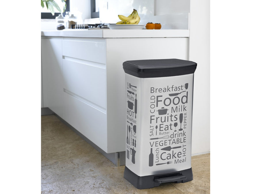 Curver Poubelle à Pédale de Cuisine, Design Argenté, 50 L