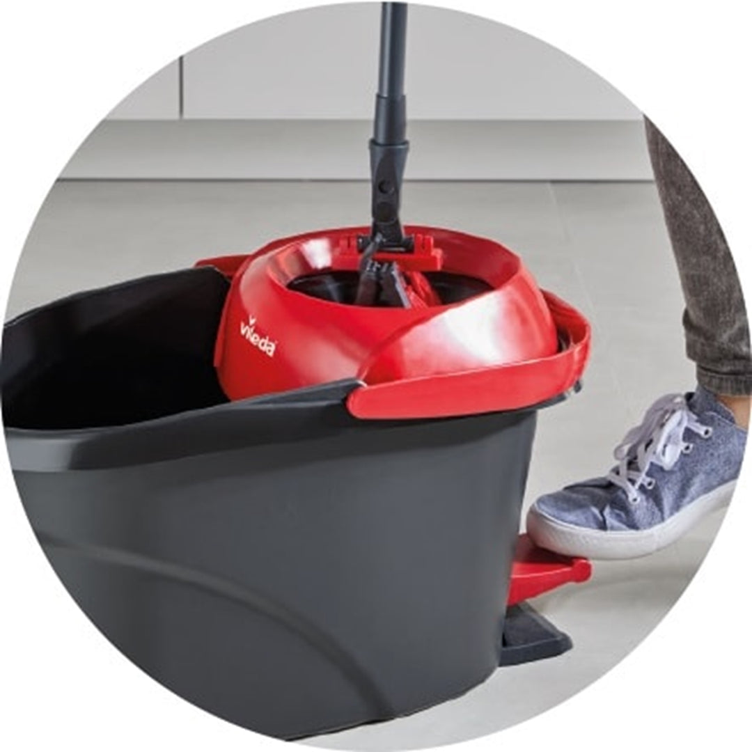 Super praktische Vileda Ultramat Turbo box roterende vlakmopset