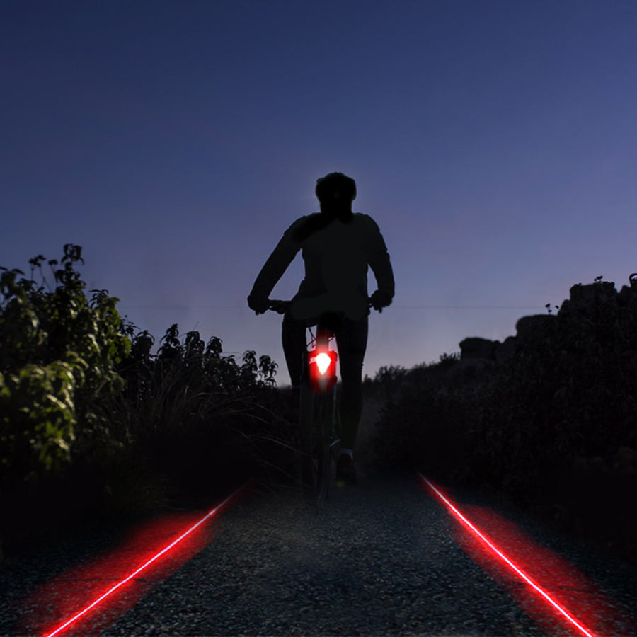 Lampe de Poche de Vélo Maclean Energy MCE208 - 7 modes - 5 LED avec avertissement de distance laser