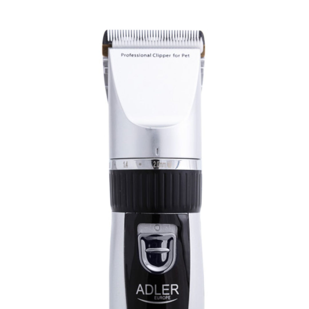 Adler AD 2823 dierentondeuse met titanium kop