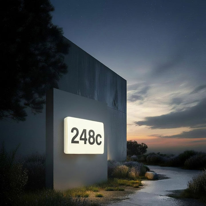 Lampe LED Maclean, numéro de maison, avec capteur crépusculaire, blanche, 10 W max., IP65, couleur neutre (4 000 K), 1 000 lm max., MCE292 W