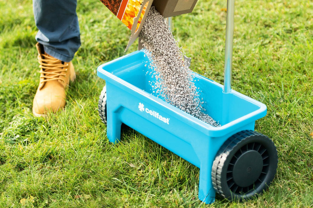 Epandeur à engrais en aluminium 12 litres Cellfast