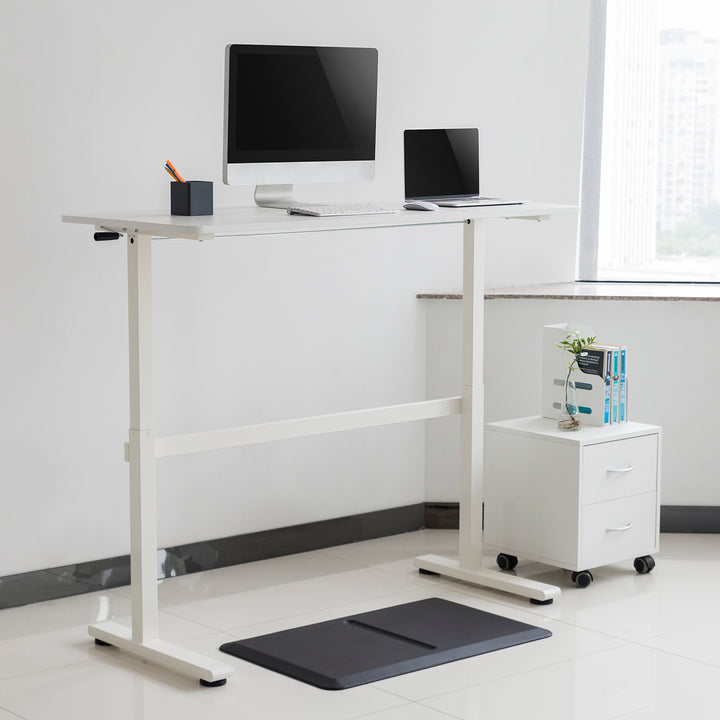 In hoogte verstelbaar Ergo Office handmatig bureau, max 40 kg, max hoogte 117 cm, met zit/sta werkblad, ER-401 W