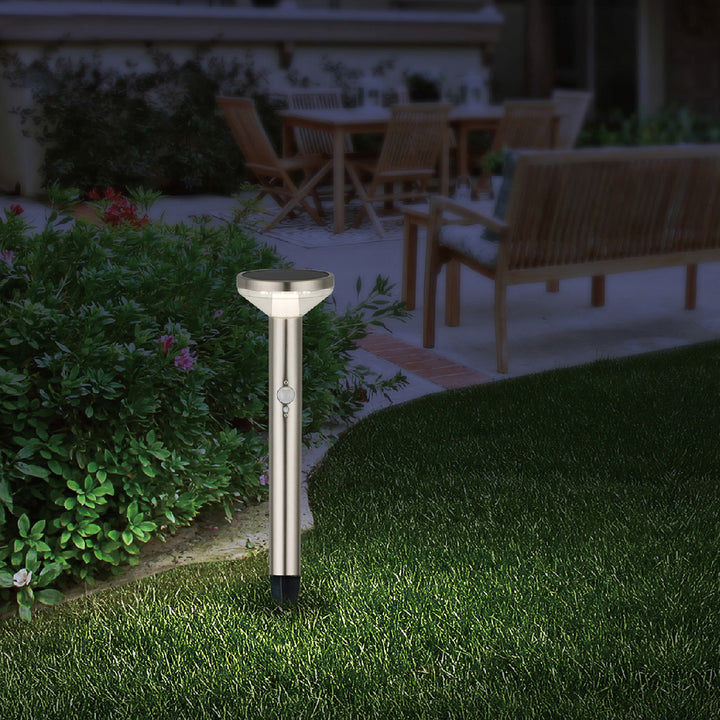 Lampe de jardin solaire LED avec capteur chrome IP44 MCE465