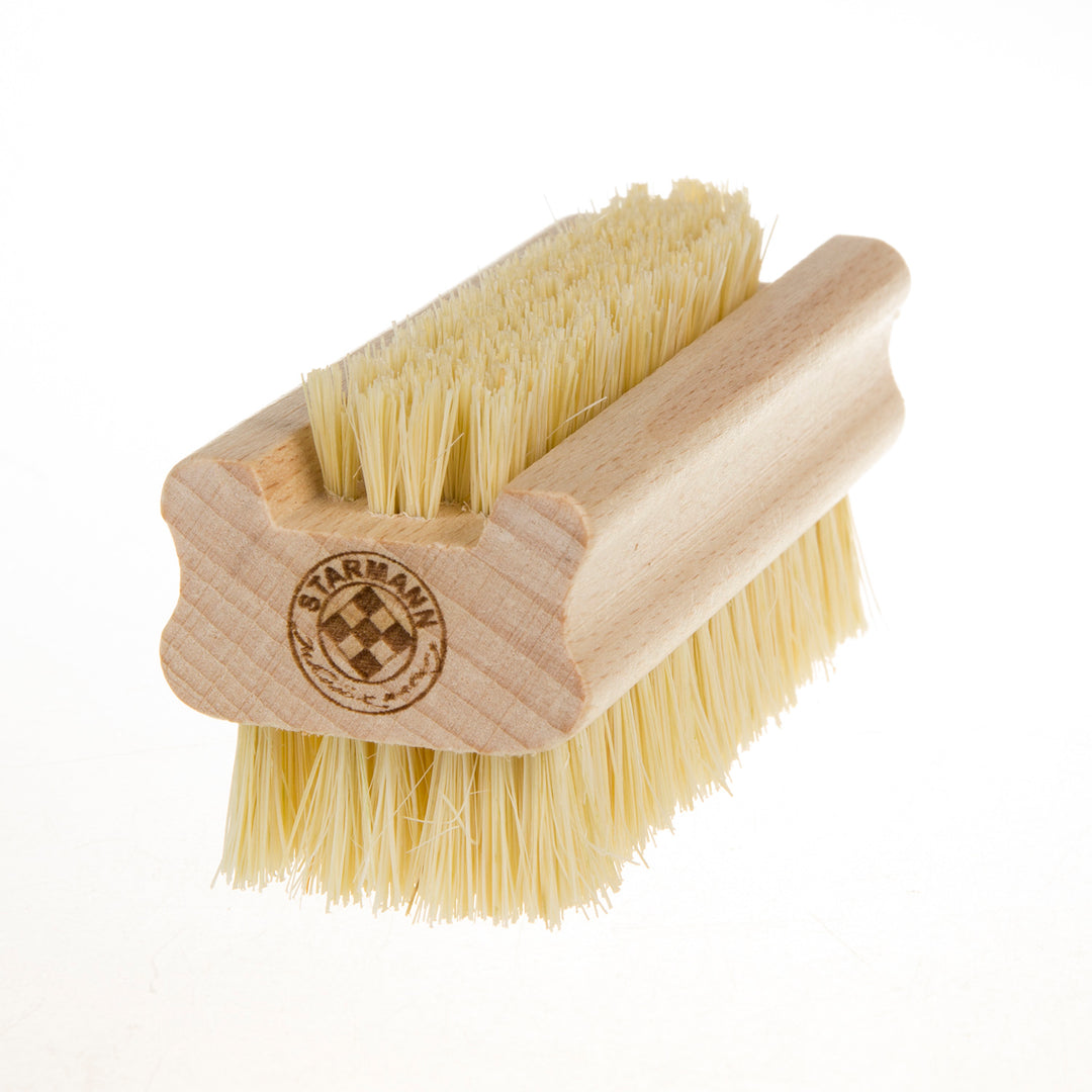 STARMANN Brosse en bois pour le nettoyage des mains et des ongles + tampico (agave)