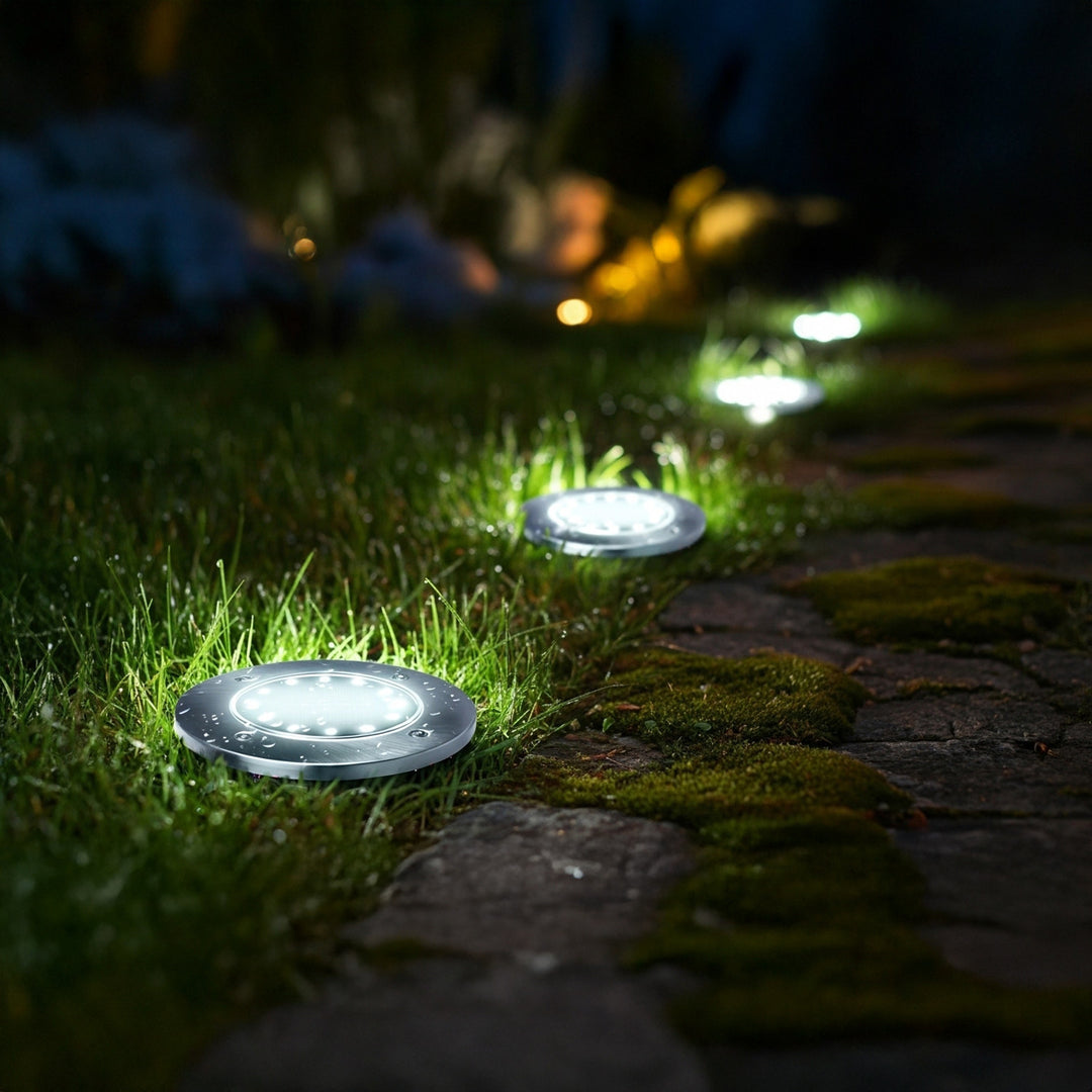 Maclean IP44 solar tuinspot, 12 SMD LED's, 4000K, Ni-MH 600 mAh, 0,7W, MCE318