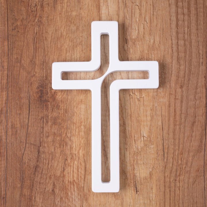 Croix suspendue en bois blanc moderne 30x18x1,8 cm