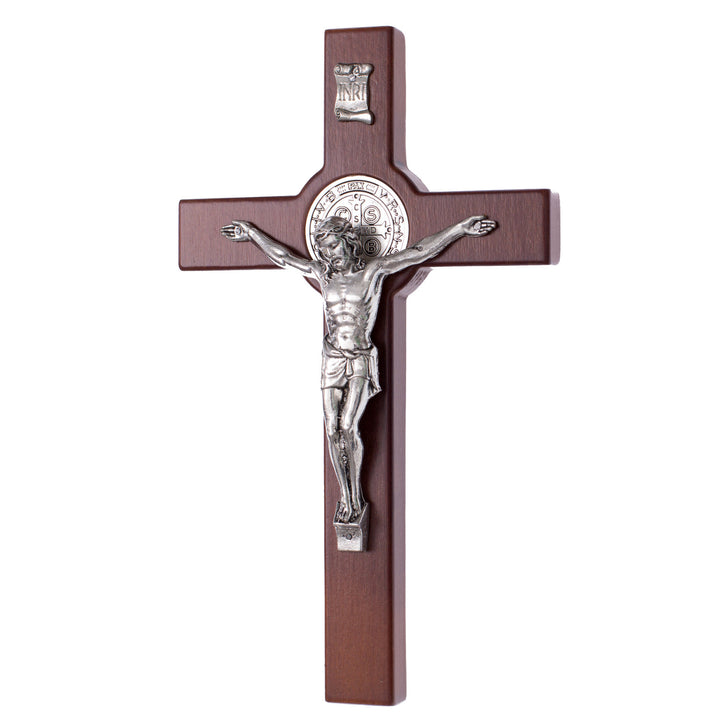 Croix de Saint Benoît en bois suspendue avec pasque bronze 28x16x1.8cm