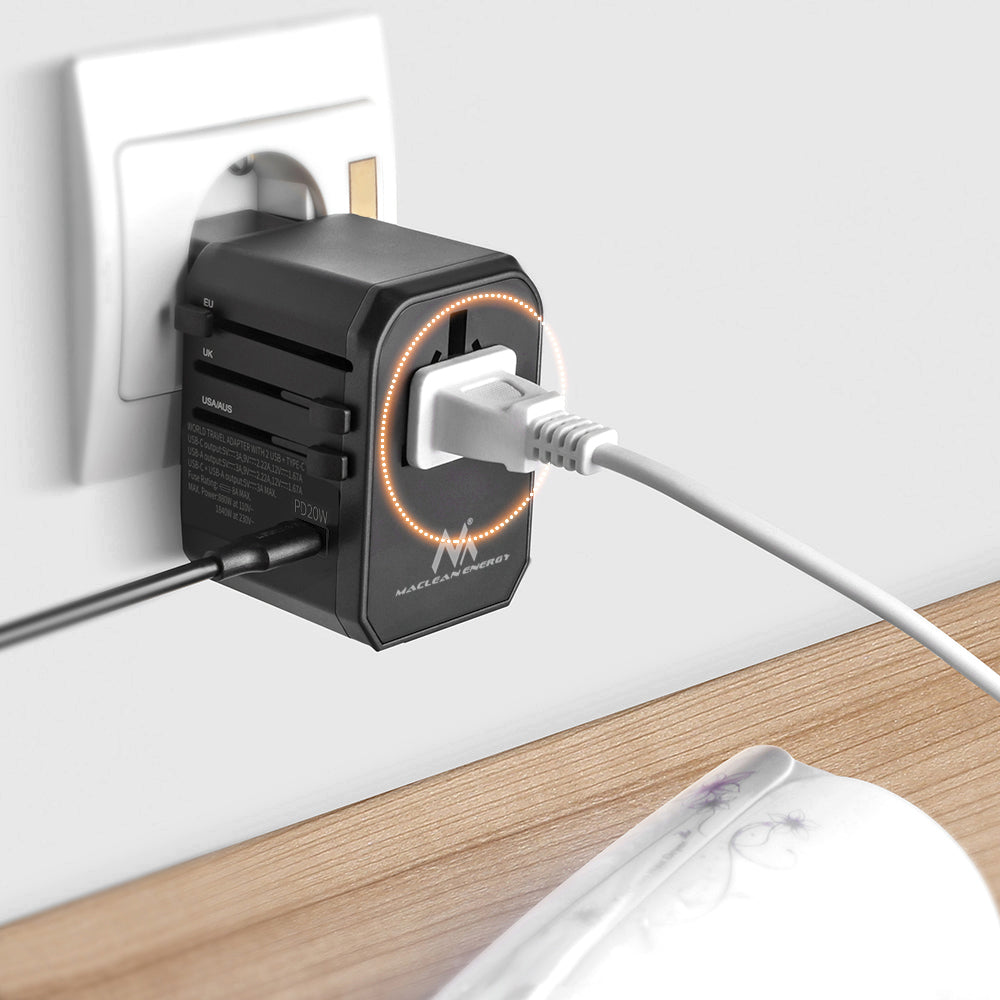 Maclean Reisadapter, USB-lichtnetadapter, 2xUSB 3A + USB-C PD 20W, 8A zekering, snel snel opladen, 200 landen wereldwijd, MCE238N.