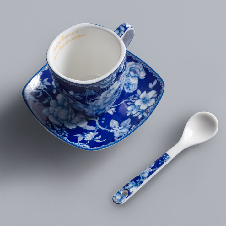 Service de porcelaine unique inspiré par l'art et le design intemporel