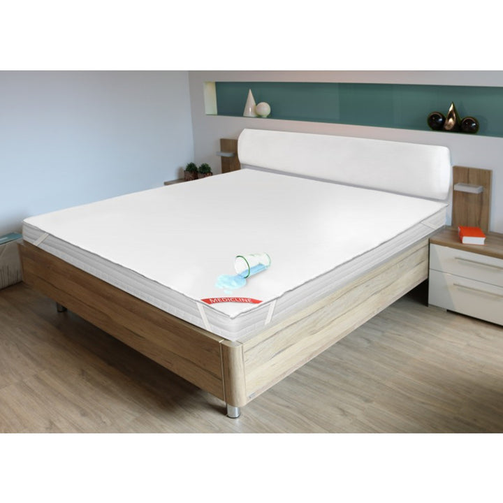AIO FACTORY Ecco 140x200cm surmatelas/couverture imperméable, lisse avec élastique AIO FACTORY Ecco 140x200cm blanc