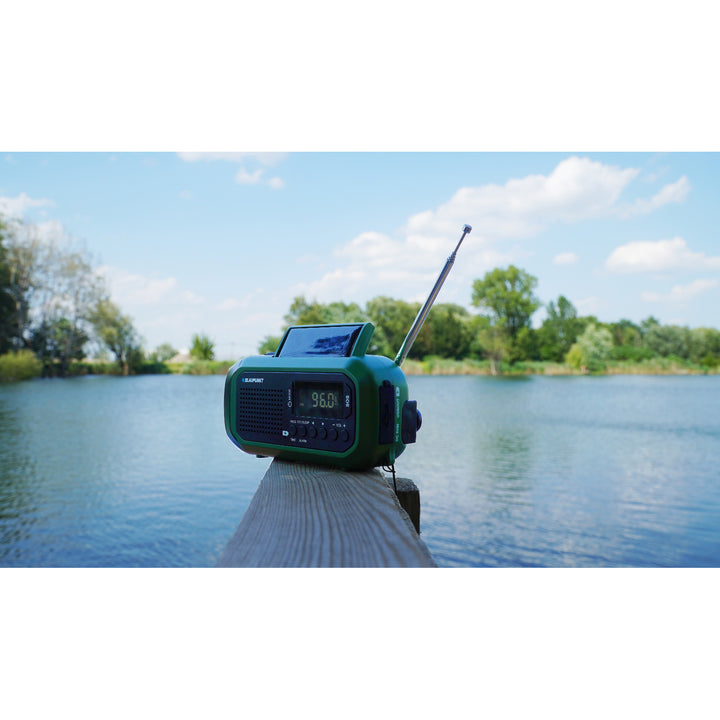 Radio Blaupunkt secteur/batterie, torche LED, indication SOS, antenne, ER20