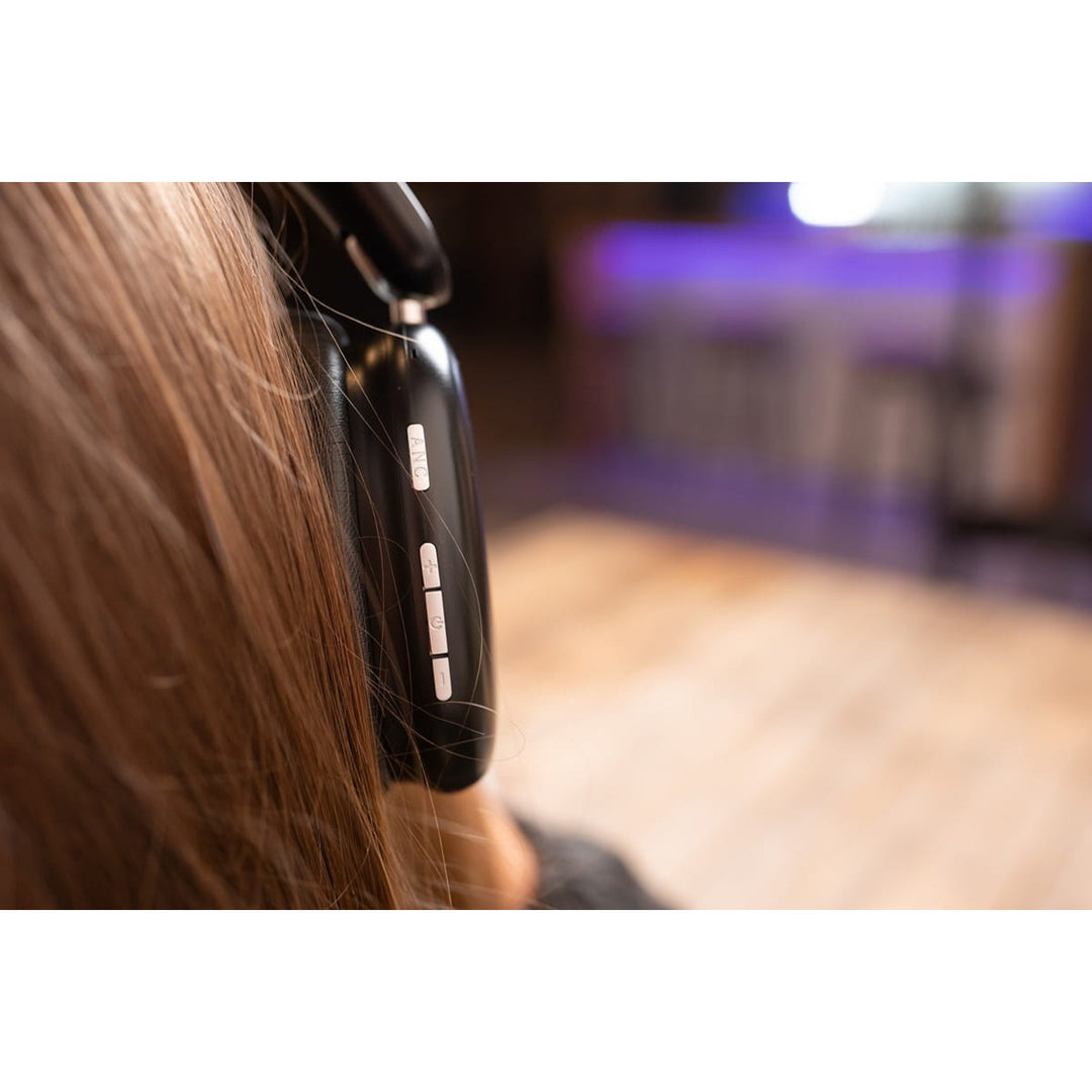 Casque intra-auriculaire sans fil Concept SoundJoy, jusqu'à 70 heures d'autonomie, Bluetooth 5.4, chargement rapide, annulation active du bruit jusqu'à 33 dB, noir, HS4060