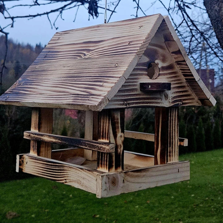 Mangeoire à oiseaux Woodok, en bois, cuite, crochet de suspension + graines pour oiseaux 1kg