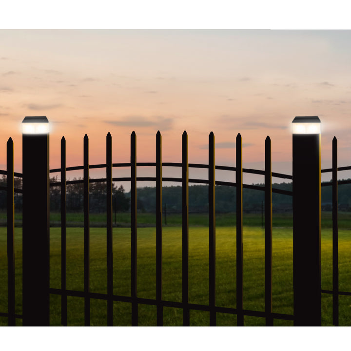 Lampe solaire LED sur poteau GreenBlue, 60 x 60 mm, auvent en forme d'enveloppe, GB126, 2 pièces