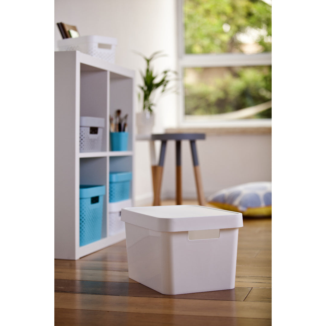 Boîte avec couvercle Curver Infinity 17 L, blanche, lot de 3